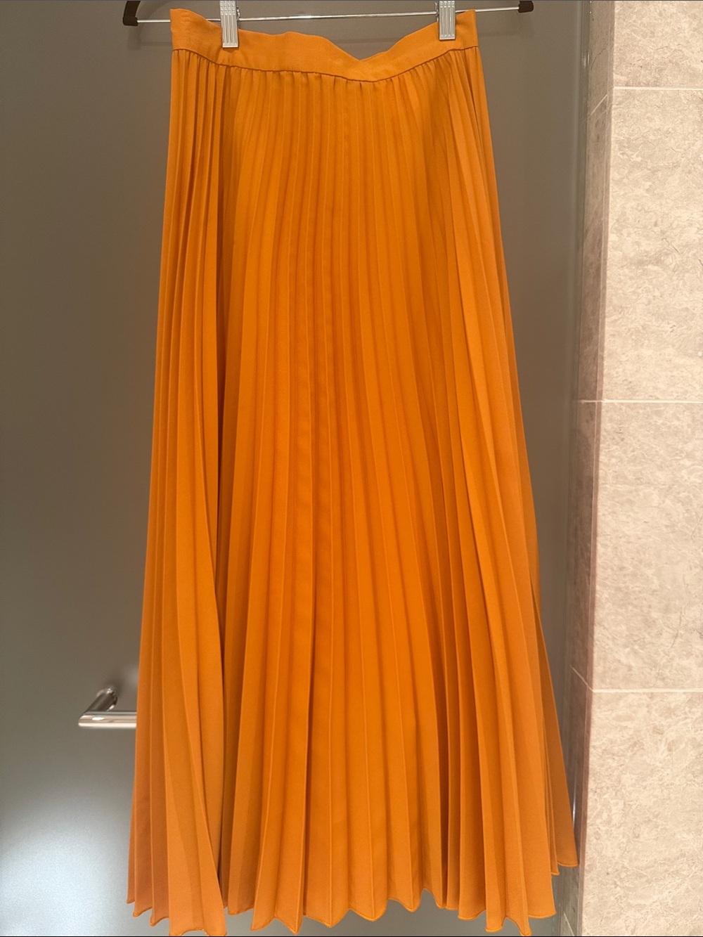 Weekend MaxMara mustard yellow Pleated Maxi Skirt size 6 - Picture 1 of 5